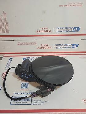 22860834 Chevrolet 14-15 Chevy Volt Drive Motor Charging Port Housing Door Black