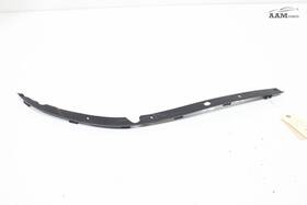 23478391 Chevrolet 2016-2024 Malibu Front Right Side Bumper Upper Cover Trim Molding Oem