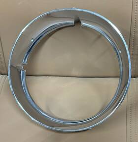 3996942 Chevrolet 1973 - 1975 Monte Carlo Right Front Headlight Bezel Used 73 75
