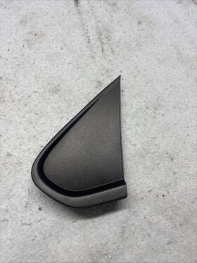 42650657 Chevrolet 2015-2022 Trax - Fender Upper Front Corner Molding Lh