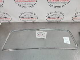 813.gm1n67 Chevrolet 1966-67 Malibu 2 Door Hardtop A-body Front Windshield Moulding - Oem Gm