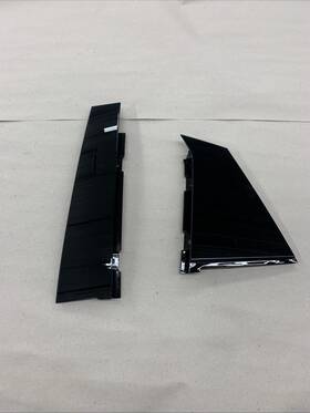 84050992 Chevrolet 2016-2020 Chevy Malibu Rear Left Driver Window Pillar Oem Black Moldings
