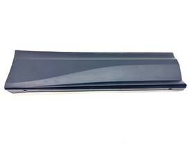 84853272 Chevrolet 2018 2024 Equinox Rear Right Lower Door Molding Oem