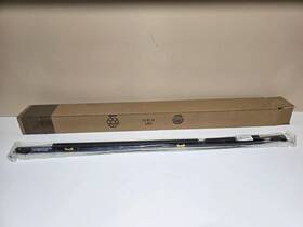 85590195 Chevrolet Cadillac Escalade Tahoe Suburban Gmc Yukon Right Front Belt Molding