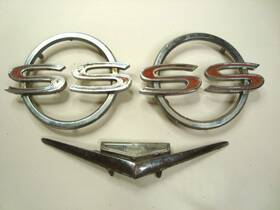 Kc4521 Chevrolet 1964 Impala Ss Super Sport Quarter Panel Emblems Pair And Fender Emblem