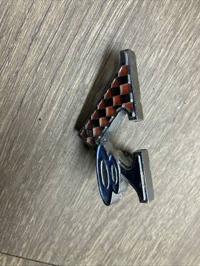 2578630 Chrysler 1964-66 Plymouth Barracuda V8 Emblem Valiant Mopar Fender Badge Ornament Molding