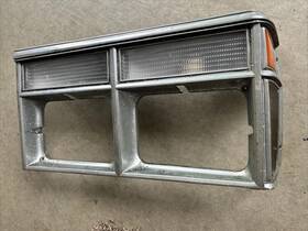 3881649 Chrysler 1978 1979 1977 Lebaron Head Light Bezel Lh Oem Driver Left Trim