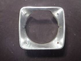 3868600 Chrysler Corporation 1976-1977 Mopar F-body Head Light Lamp Trim Bezel Door Lh/rh Oem
