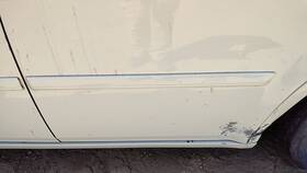 Chrysler Wg21xwgac 05-07 300 Driver Left Rear Moulding From Door Back Trim Strip White Pwg