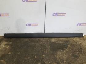 189.ch2s18 Dodge 18 2018 Challenger R/t Rocker Panel Moulding Right Passenger Black Texture
