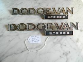 4084780 Dodge 75-81 Van 200 Sportsman Tradesman Front Fender Emblem 18700 21 4084780 Dodge 75-81 Van 200 Sportsman Tradesman Front Fender Emblem 18700 21
