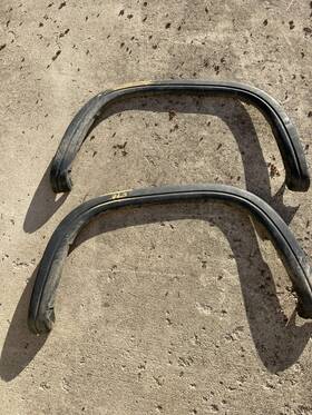 4488037 Dodge 1991-1993 Truck D350 W250 Ramcharger Wheel Trim Fender Flare Front Set Htf