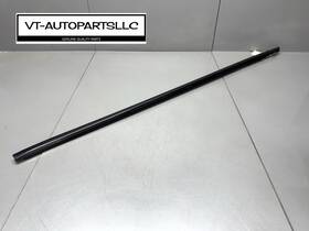 55399123aa Dodge 2015 - 2023 Challenger Left Driver Side Door Window Belt Molding Oem