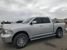 189.ch8m15 Dodge Truck Ram1500 2015 Rocker Panel Moulding 7704903