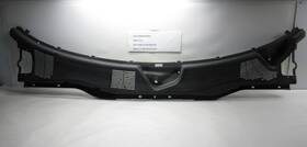 C131178601000 Fisker 11-12 Karma Windshield Wiper Cover Panel Oem
