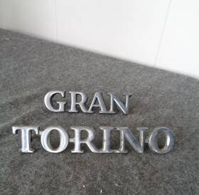 16098ea Ford 16098da/16098ea Vintage Gran Torino Oem Emblem Badges