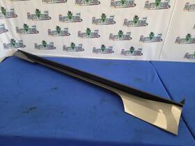 189.fd1i23 Ford 2018-2023 Mustang Gt S550 Driver Lower Rocker Panel Molding Paint M7 2648