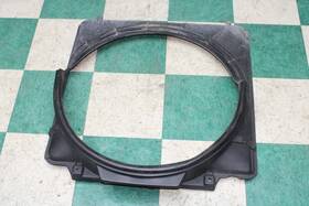 673-ford Ford 03-07 F250 6.0l Diesel Motor Engine Cooling Fan Shroud Surround Trim Panel Oem