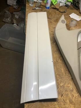 7l147820207agw Ford 7820207 2007 - 2014 Expedition Front Left Door Trim Molding Panel