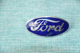 B-8212-r Ford 1932 Car Pickup Original Radiator Grille Emblem Model B 18