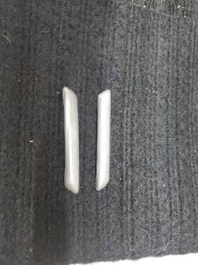 C1dz-64517a04-a Ford 60 1961 1962 Falcon C Pillar Belt Line Moulding Trim With Clips C1dz-64517a04-a Ford 60 1961 1962 Falcon C Pillar Belt Line Moulding Trim With Clips