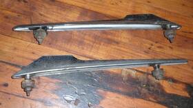 C4ob-16179-a Ford C40b-16178-a 1964 Fairlane Front Fender Emblem Ornament Arrow