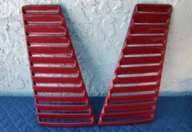 C7zb-63280b10 Ford 1967-68 Mustang Fastback Quarter Louver Vent Lh And Rh Side Pair Red