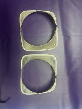 Ford D3zz-13064-a 1973 Mustang Headlight Headlamp Bezel Door Trim Ring Grill Oem Rh And Lh
