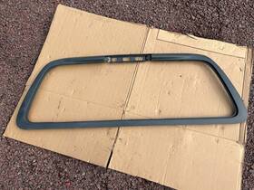 F85b-15423a00 Ford 97-03 F150 Regular Cab Or Crew Only - Rear Window Trim Surround Frame