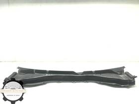 Lb5b-s02223 Ford 2020-2025 Explorer Windshield Cowl Grille Vent Cover Panel Oem