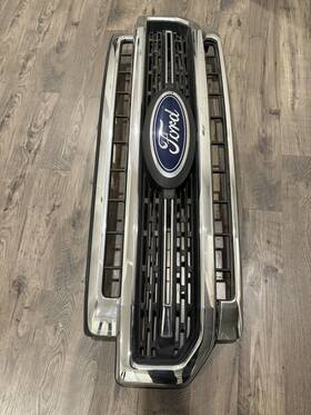 Lc3z-8200-ha Ford 2020 2021 2022 F-250 F350 Super Duty Sport Front Bumper Chrome Grille Oem