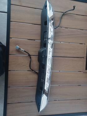 Mb5j-s42509-aaw Ford 2020 2021 Explorer Rear Chrome Tailgate Trim Molding With Camera Oem