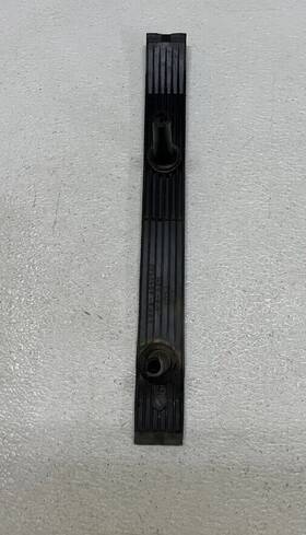 E9tb-9942596 Ford Oem 97-96 F-150 F-250 Tailgate Finish Panel Single Mounting Bracket 1