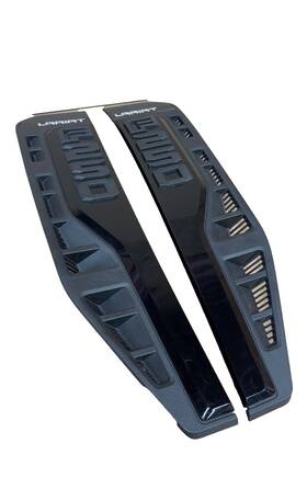 Pc3b-p000a72-ajd59b8 Ford Oem F-250 23-24 Lariet Blacked Out Fender Vent Badge Set L&r Pc3b-p000a73