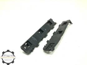 Ford Pr3b-c290a04-a 2024-2026 Mustang Left Right Rear Skirt Rocker Panel Retainer Bracket Oem