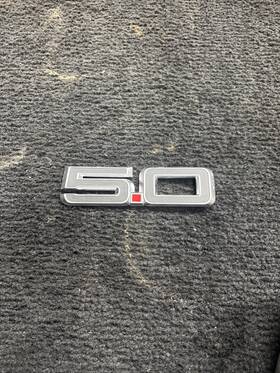 Pr3b-16c148-ab Ford Pr3b16c148ab Mustang Gt 2024-2026 Oem 5.0l Fender Badge Emblem Logo Pr3b-16c148-ab Ford Pr3b16c148ab Mustang Gt 2024-2026 Oem 5.0l Fender Badge Emblem Logo