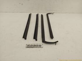 Ford Truck 127.fd8s04 Excursion Set Of 4 Front And Rear Inner Door Seal Weatherstrips 2000-2005