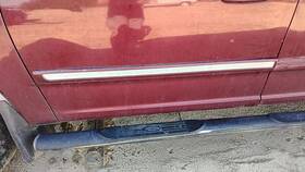 F75z781077baptm Ford Trucks 97-02 Expedition Driver Left Front Moulding From Door Trim Strip Maroon Jl
