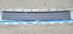 15978963 General Motors Nos Rear Bumper Step Cover Pad Gmc Sonoma Chevy S10 96 97 98 99 01 03