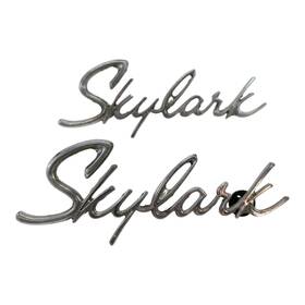 1700901 General Motors Oem 1975-79 Skylark Quarter Panel Script Pair / Rear 1/4 Emblem Side Fender Trim