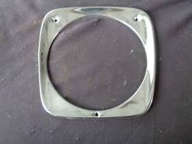 3794939 General Motors 2.728 1964-1966 Chevy Pickup C-10 C-20 C-30 Head Light Lamp Trim Bezel Door Ring Lh-rh