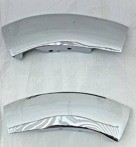 3915667 General Motors 1968 Corvette Convertible Upper Windshield Corners Front Window Early Design