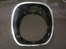 336514 General Motors Corporation 1974 1975 Chevy H-body Vega Head Light Lamp Bezel Door Molding Rh