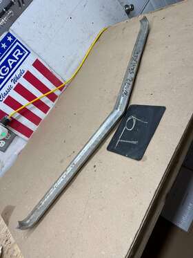 1235002 General Motors Gm 1971 71 72 1972 Skylark Special Gs Hood Grille Trim Molding Moulding Project Oem