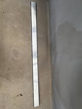 345125 General Motors Gm 1973-1980 Chevy Truck Cab Corner Side Molding Trim C/k C10 K10 K15 C15 K20 C20
