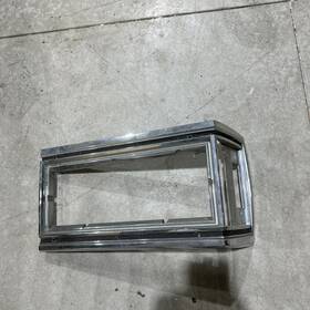 22502784 Genuine Gm 80-84 Olds Delta Ninety Eight 98 Rh Right Headlight Bezel Trim
