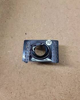 10364706 Gm 2007-2013 Chevrolet Suburban Tahoe Rear Bumper Parking Sensor Holder Bracket Oem