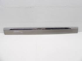 15949899 Gm Chevy Lh Drivers Door Silver Moulding 08-13 Tahoe