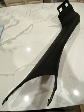23456508 Gm C7 Corvette - Black Passenger Side Windshield Garnish Molding