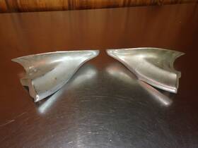 522679 Gm 522678 1956 Pontiac Hood Lip Chrome Molding Trim Grill Bar